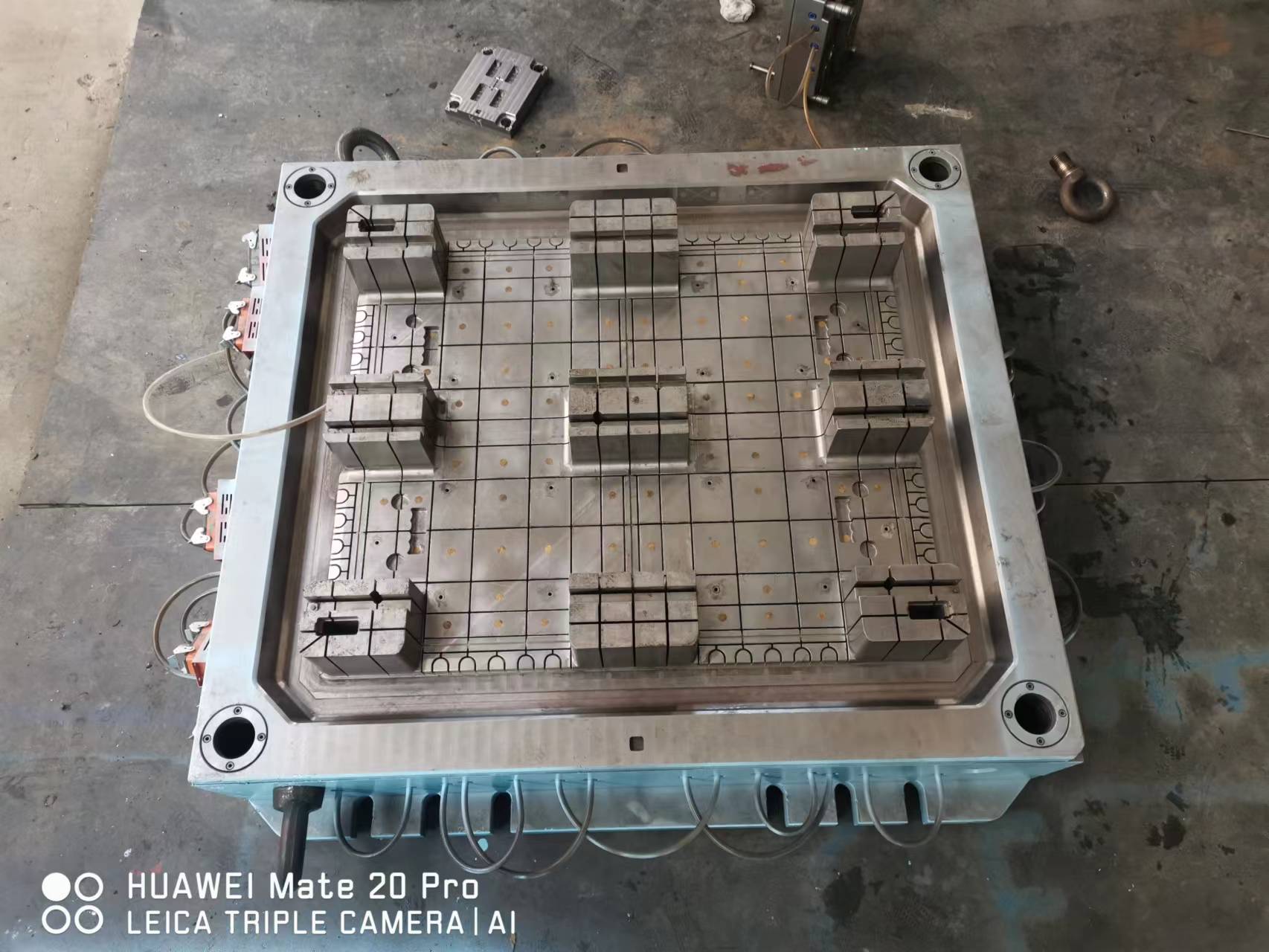 Durable Stackable Plastic Pallet - Modular Welded Type